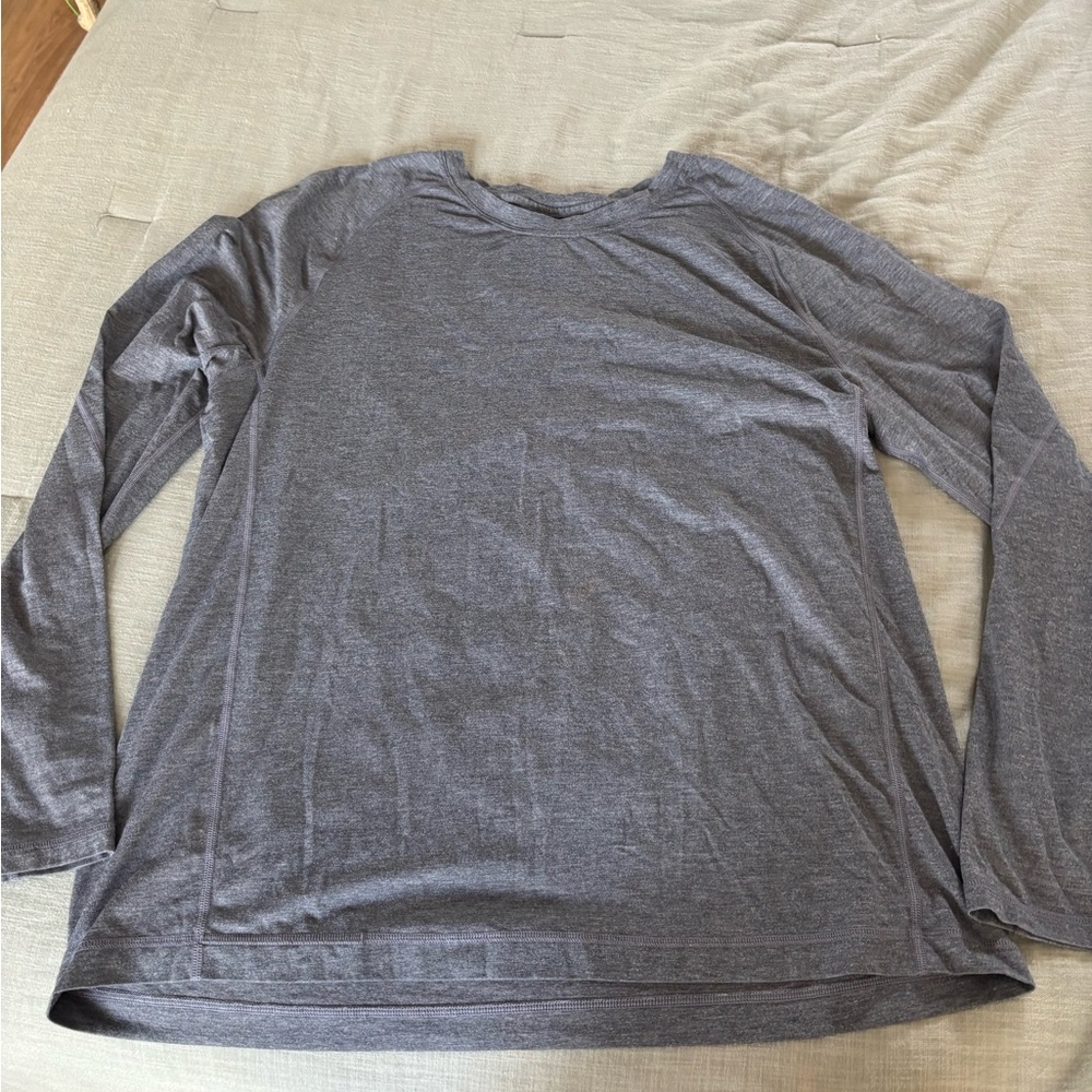 Lululemon Men's Gray Long Sleeve Shirt